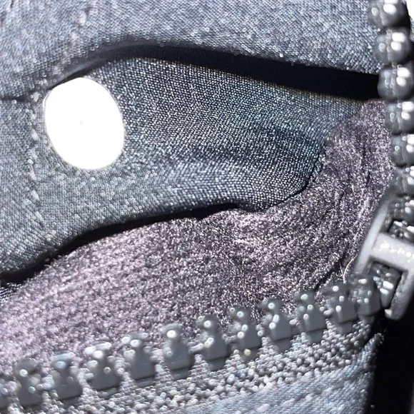 Lululemon Escapade Hooded Soft Shell Jacket Woman Size 8 - Picture 7 of 7